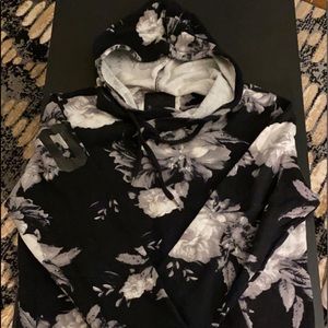 Pacsun Pull Over Hoodie - On The Byas